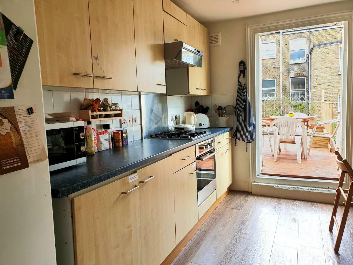 Home In Queen'S Park لندن المظهر الخارجي الصورة